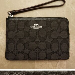 Coach black/gray Wristlet